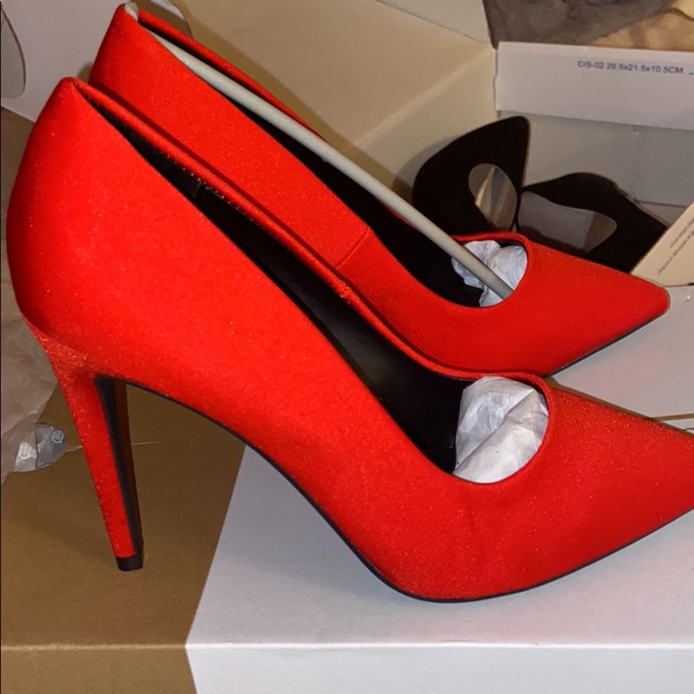 SOLD CUTE & CHEAP CALL IT SPRING HEELS